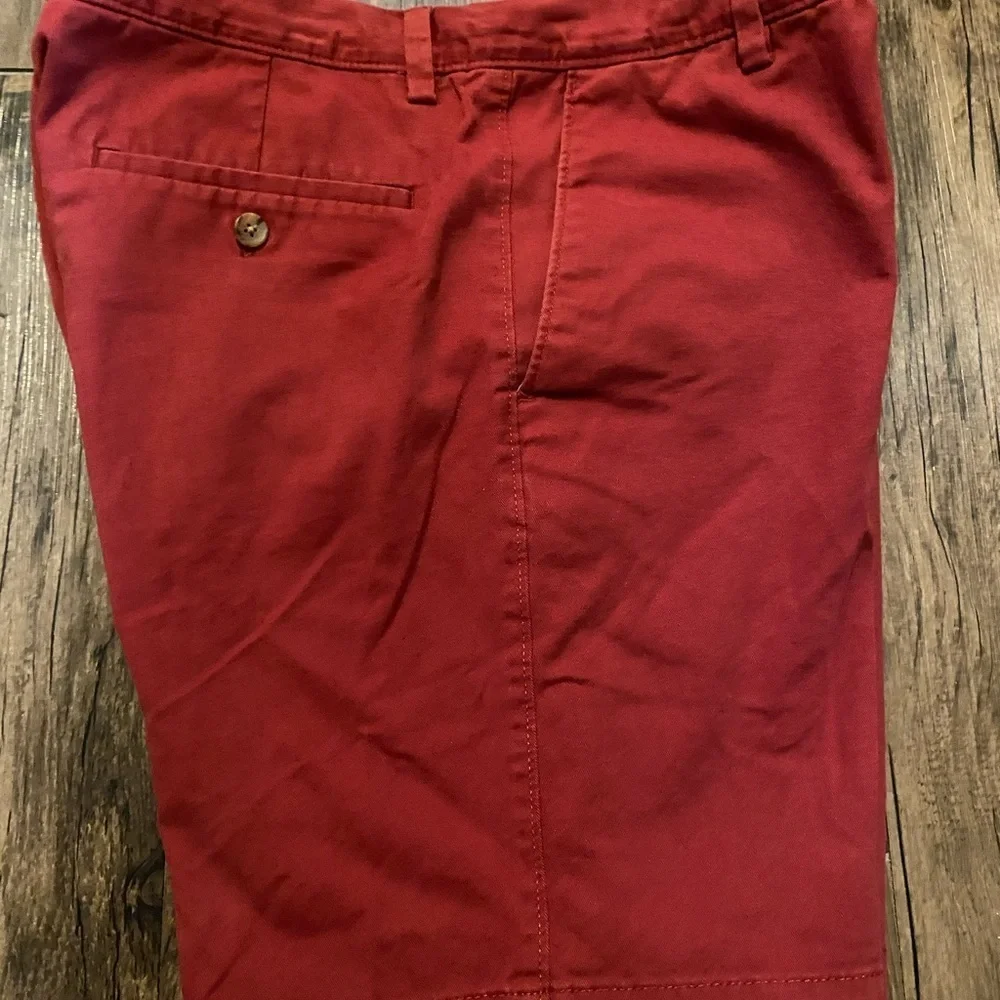 Banana Republic Men's Red Flat Front Shorts
